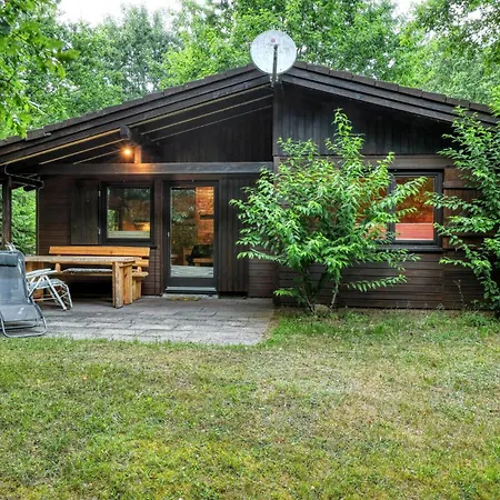 2 Bedroom Cozy In Casa de Férias *