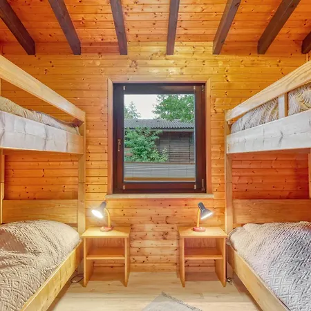 2 Bedroom Cozy In 펜션